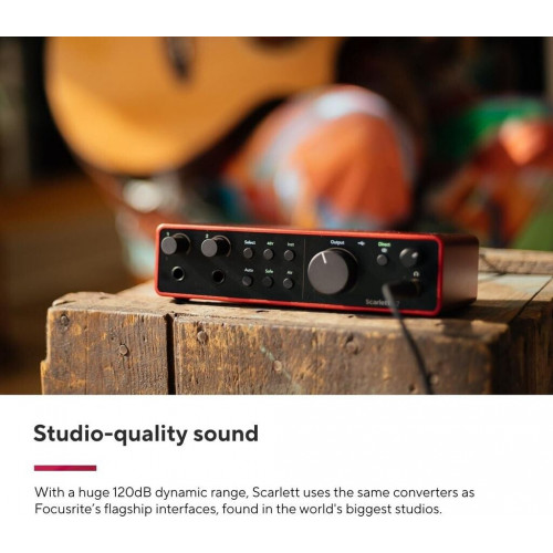 Focusrite Scarlett 2i2 Studio 4th Gen