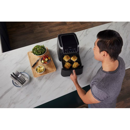 Freidora de aire sin aceite Ninja AF180 6 en 1 Max. 6,2L Negro