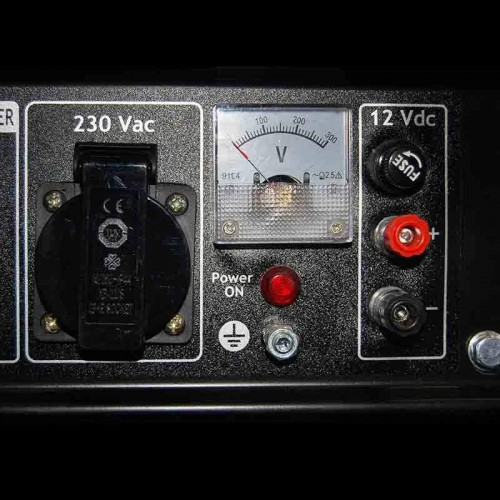 Generador Eléctrico a gasolina Tecnoware Monofásico 3200VA