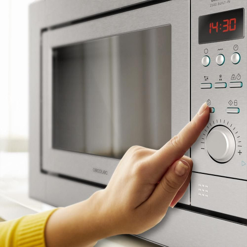 GrandHeat 2500 Built-In Steel