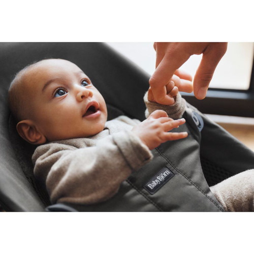 Hamaca BabyBjörn Balance Soft tri-Fabric Gris oscuro