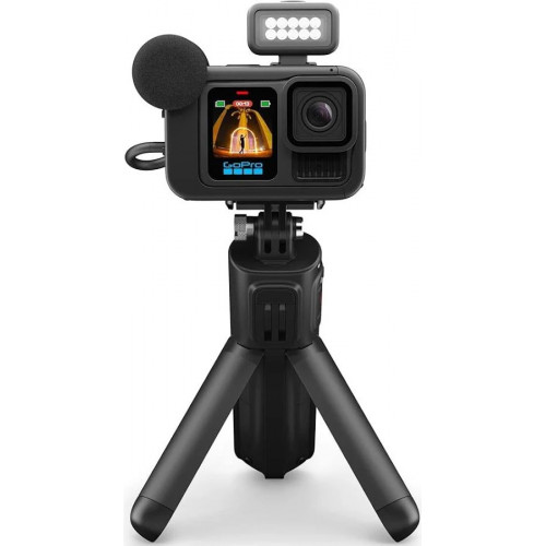 HERO13 Black en verde bosque