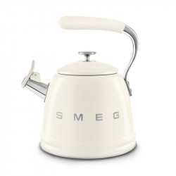 Hervidor Smeg WKF01CR 2,3 L Crema con Silbato
