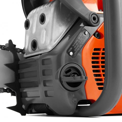 Husqvarna 460 Rancher Gas Powered Chainsaw 60.3-cc 3.6-HP 2-Cycle X-Torq Engine 24 Inch Chainsaw with Automatic Adjustable Oil Pump For Wood Cutting
