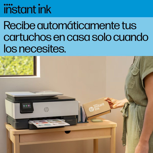 Impresora Multifunción HP OfficeJet Pro 8135e, Fax, Wi-Fi, compatible con Instant Ink Blanco / Azul