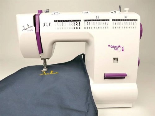 Jata Máquina de Coser MC740
