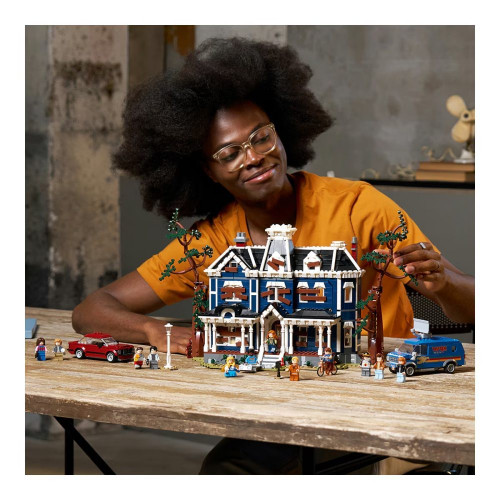 Juego de construcción Stranger Things: La Casa Creel LEGO Icons - 11370
