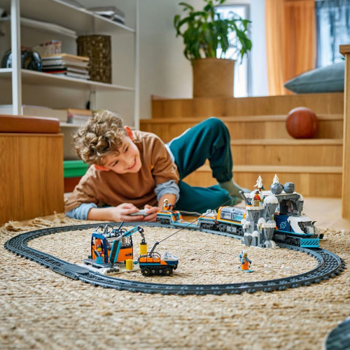 Juego de construcción Tren Expreso Polar Ártico de los Exploradores LEGO City - 60470