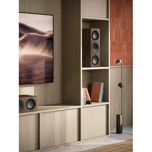 KEF Q6 Meta