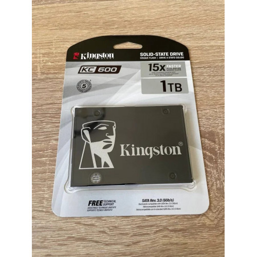 Kingston KC600 SSD