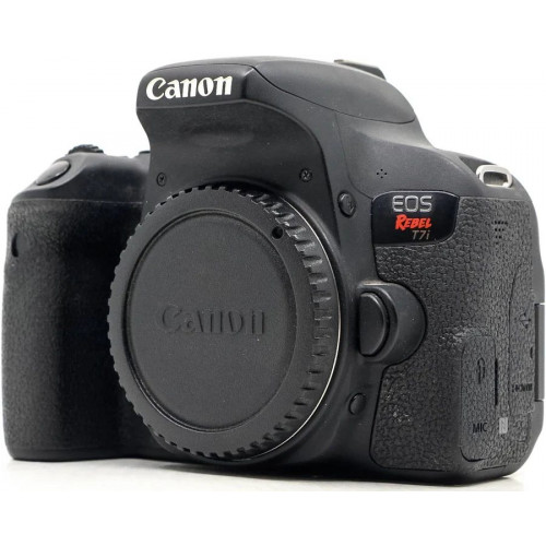 Kit Cámara Réflex CANON EOS 800D EF-S 18-135mm F3.5-5.6 IS STM