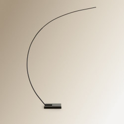 Lámpara de pie con LED integrado Axel EuroVolter Negro