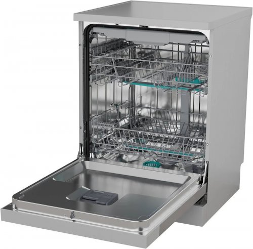 Lavavajillas Hisense HS643B90X