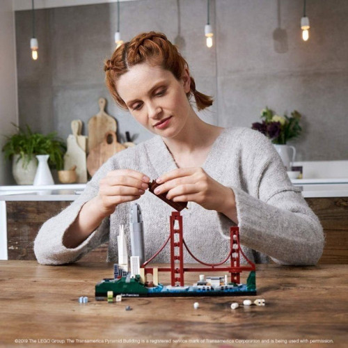 LEGO Architecture Skyline Collection San Francisco 21043 565 piezas
