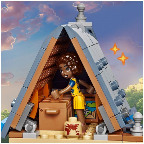 LEGO Friends - Castle Bed and Breakfast (42638)