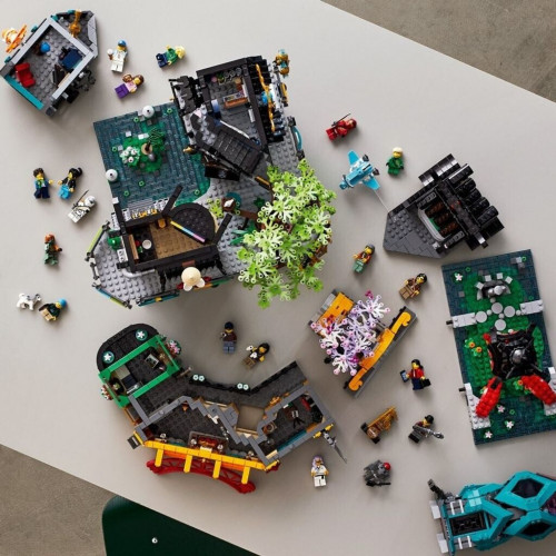 LEGO Ninjago Legacy - Jardines de la Ciudad de Ninjago (71741)
