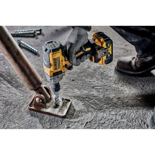 Llave Impacto sin escobillas XR 18V 1/2 813Nm con maletín Dewalt DCF891NT