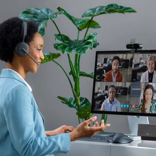Logitech BRIO 4K cámara web 13 MP 4096 x 2160 Pixeles USB