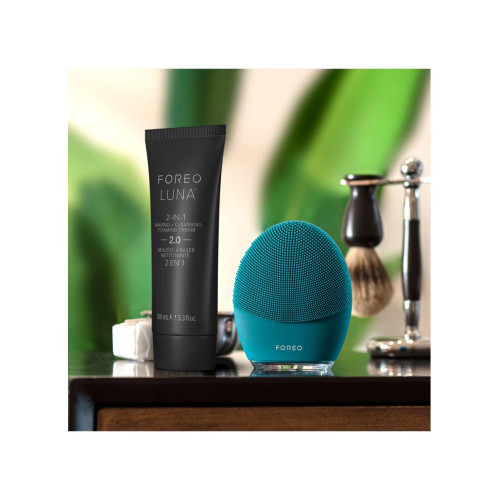 LUNA™ 4 MEN - Dispositivo inteligente de limpieza facial y masaje reafirmante para hombre: piel y barba FOREO Men