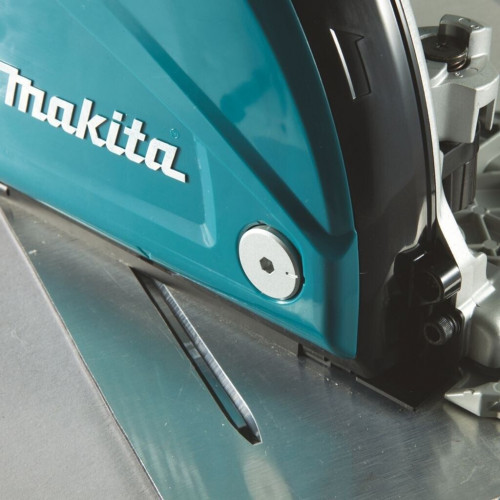 Makita CA5000XJ