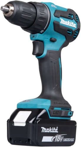 Makita DDF490RTJ Taladro atornillador LXT 18 V incl. 2 x 5,0Ah y cargador rápido en Mbox
