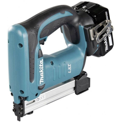 Makita DST221