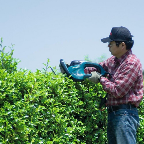 Makita Electric hedge trimmer UH6580