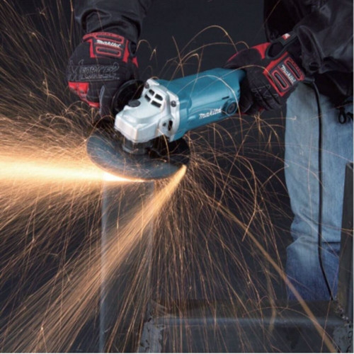 Makita GA6021