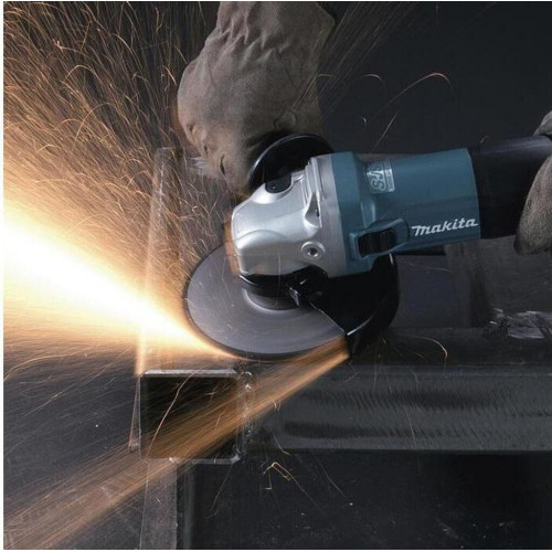Makita GA6021