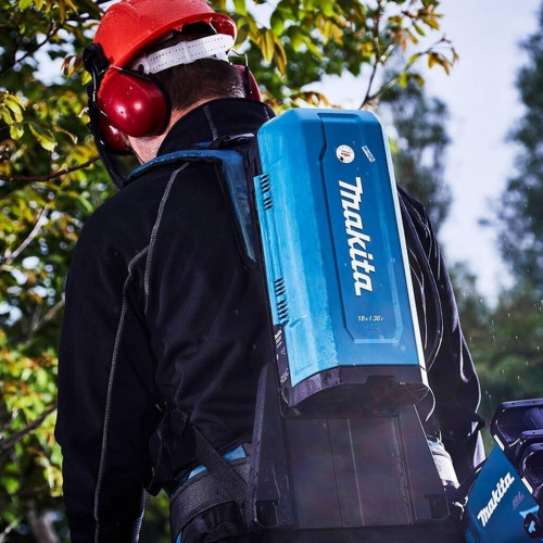 Makita Powerbank wearable 4x18V (191A59-5)
