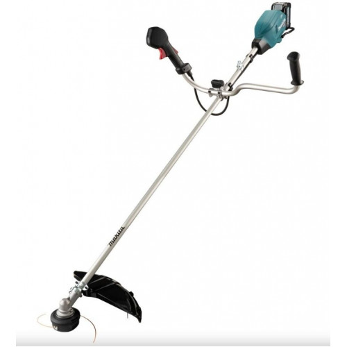Makita UR006G