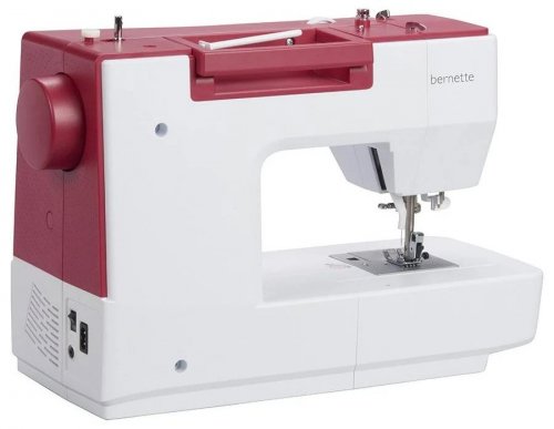 Máquina de Coser Bernette Sew&Go 8