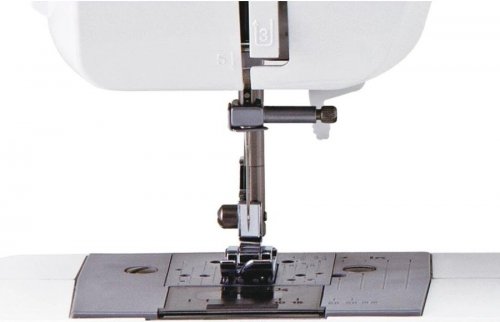 Máquina de coser Brother RL417