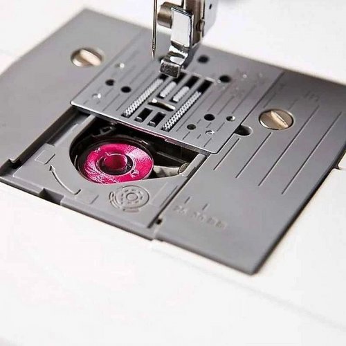 Máquina de coser Brother RL417