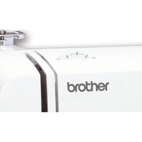 Máquina de coser Brother RL425