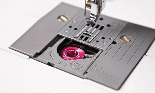 Máquina de coser Brother XN2500