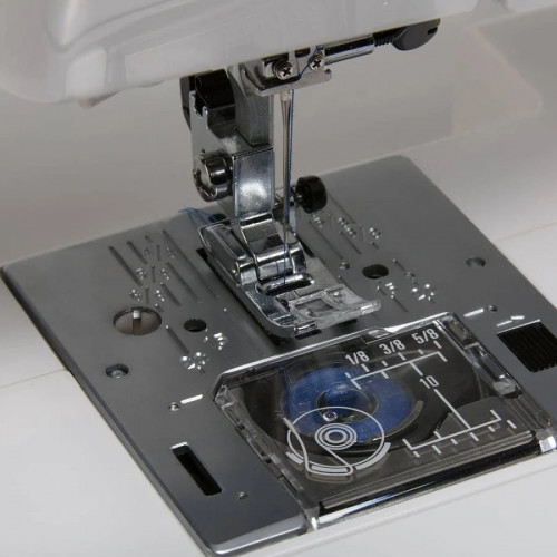 Maquina de Coser Elna 530
