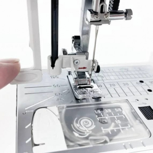 Máquina de coser Janome DC5060