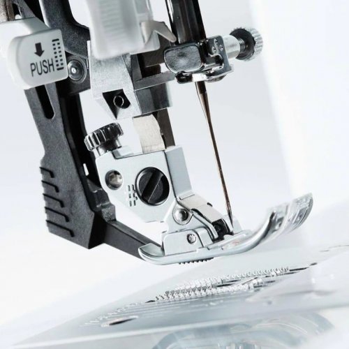 Máquina de Coser Pfaff Passport 3.0