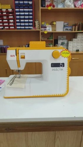 Máquina de coser practik 5