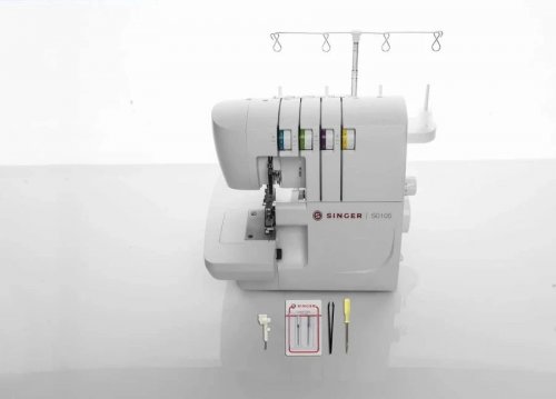 Máquina de coser Singer 14SH0105 Brazo libre