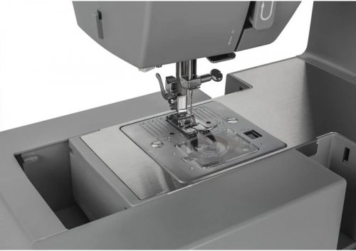 Máquina de Coser Singer 4432