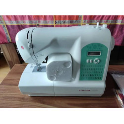 Máquina de coser Singer 6660 Starlet