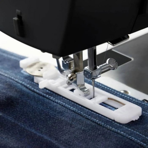 Máquina de Coser Singer Heavy Duty 4432 Black Edition