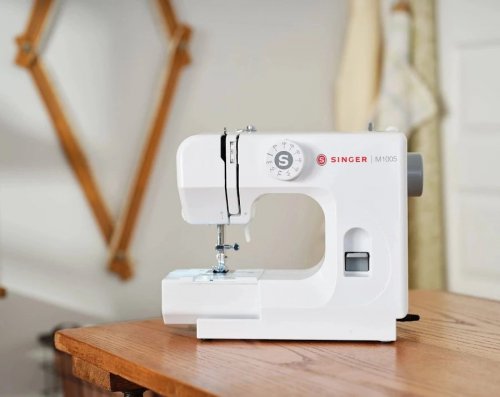 Máquina de Coser Singer M1005