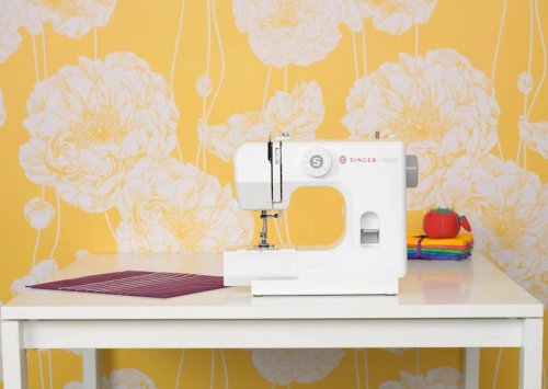 Máquina de Coser Singer M1005