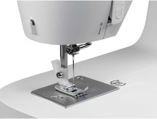 Máquina de coser Singer M2105