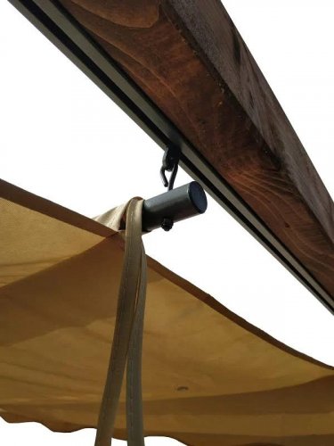 MAUSA Pérgola de madera navia