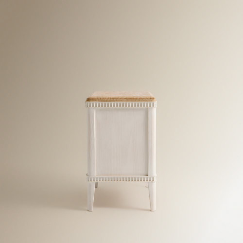 Mesita de noche de madera de pino reciclado con 3 cajones Amelia EuroVolter Blanco