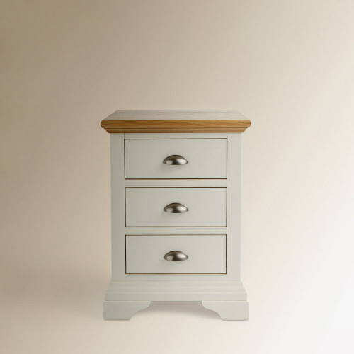 Mesita de noche de madera de roble con 3 cajones Hampstead EuroVolter Blanco roto/Roble